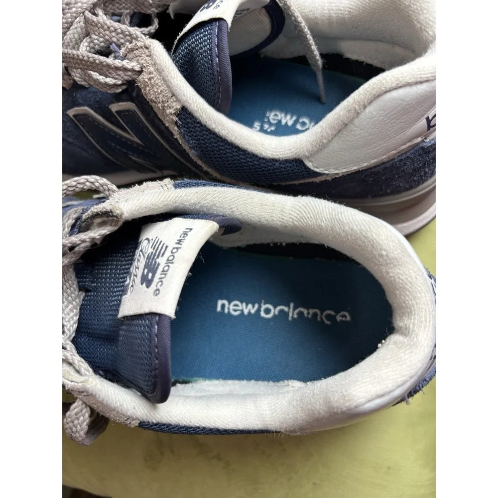 New Balance 574 Classic Men's Blue Suede Mesh Athletic Sneakers Lace-Up US 9.5